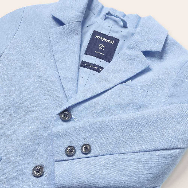 Closer look at the Mayoral  linen jacket.