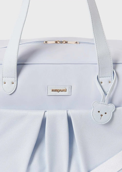 Closer look at the Mayoral blue maternity bag.