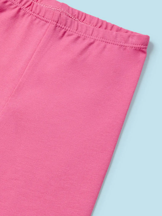 Baby girl's pink leggings.