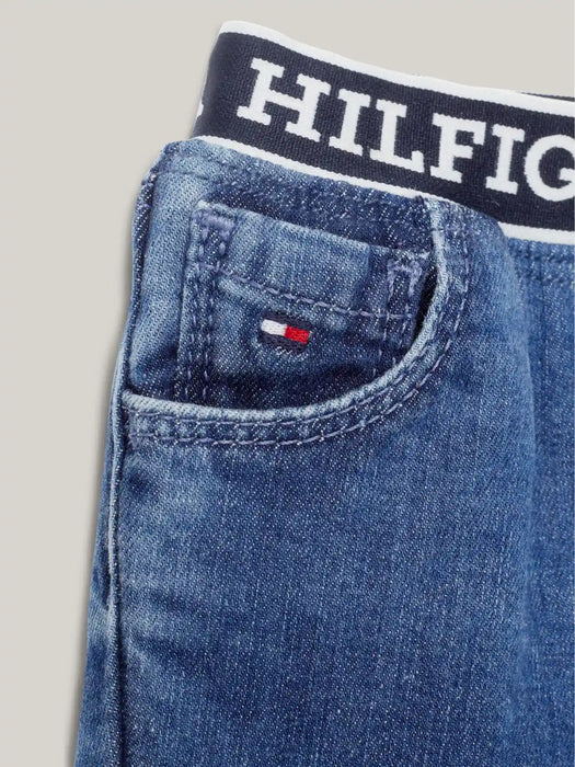 Closer look at the Tommy Hilfiger monotype jeans.